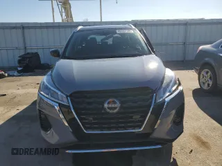 2023 Nissan Kicks SV with VIN 3N1CP5CV0PL551526, listed as a Copart auction lot 49707195 with 8,371 mi miles and Salvage Title. Bid and sale history available at DreamBid. Image 5.