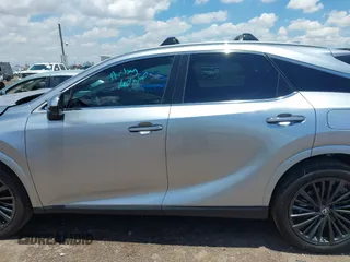 2025 Lexus RX 350 с VIN 2T2BAMBA3SC056425, выставлен на аукционе IAAI как лот 42394984 с пробегом 7 369 миль миль и . История ставок и продаж доступна на DreamBid. Изображение 14.