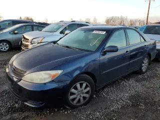 2004 Toyota Camry LE with VIN 4T1BF32K24U080435, listed as a Copart auction lot 88256245 with 331,935 mi miles and Salvage Title. Bid and sale history available at carsss.com. Image 1.