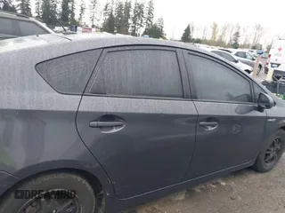 2014 Toyota Prius Four with VIN JTDKN3DUXE0382540, listed as a IAAI auction lot 41922162 with 209,037 mi miles. Bid and sale history available at carsss.com. Image 13.
