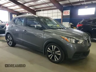 2018 Nissan Kicks SV z VIN 3N1CP5CUXJL544761, wystawiony jako Copart lot #57390865 z przebiegiem 150 260 mil mil oraz Czysty tytuł • Clean title. Historia ofert i sprzedaży dostępna na DreamBid. Obrazek 4.