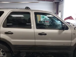 2002 Ford Escape XLT Choice с VIN 1FMYU041X2KD64911, выставлен на аукционе IAAI как лот 41590864 с пробегом 109 968 миль миль и . История ставок и продаж доступна на DreamBid. Изображение 13.