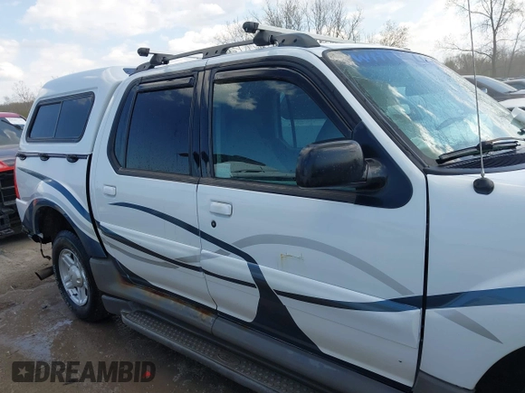 2002 Ford Explorer Sport Trac Value z VIN 1FMZU77E42UC81703, wystawiony jako IAAI lot #42091104 z przebiegiem 232 563 mil mil oraz . Historia ofert i sprzedaży dostępna na DreamBid. Obrazek 13.