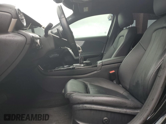 2021 Mercedes-Benz A 220 with VIN W1K3G4EB2MJ315124, listed as a Copart auction lot 87285244 with 26,914 mi miles and Salvage Title. Bid and sale history available at DreamBid. Image 7.
