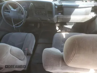 2005 Chevrolet Tahoe Police z VIN 1GNEC13Z35R207229, wystawiony jako Copart lot #49864075 z przebiegiem 177 149 mil mil oraz Szkody całkowita. Historia ofert i sprzedaży dostępna na DreamBid. Obrazek 8.