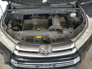 2017 Toyota Highlander XLE with VIN 5TDJZRFH0HS455595, listed as a Copart auction lot 61916645 with 196,009 mi miles and Non repairable. Bid and sale history available at DreamBid. Image 12.