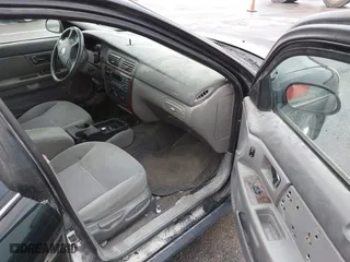 2003 Mercury Sable GS with VIN 1MEFM50203A615030, listed as a IAAI auction lot 41841794 with 226,844 mi miles. Bid and sale history available at carsss.com. Image 5.