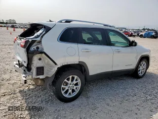 2017 Jeep Cherokee Latitude z VIN 1C4PJLCB9HW577712, wystawiony jako Copart lot #57877175 z przebiegiem 64 653 mil mil oraz Szkoda całkowita • Salvage title. Historia ofert i sprzedaży dostępna na DreamBid. Obrazek 3.