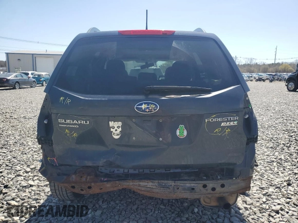 2014 Subaru Forester Premium z VIN JF2SJAEC6EH522611, wystawiony jako Copart lot #52595995 z przebiegiem 174 086 mil mil oraz Czysty tytuł • Clean title. Historia ofert i sprzedaży dostępna na DreamBid. Obrazek 6.