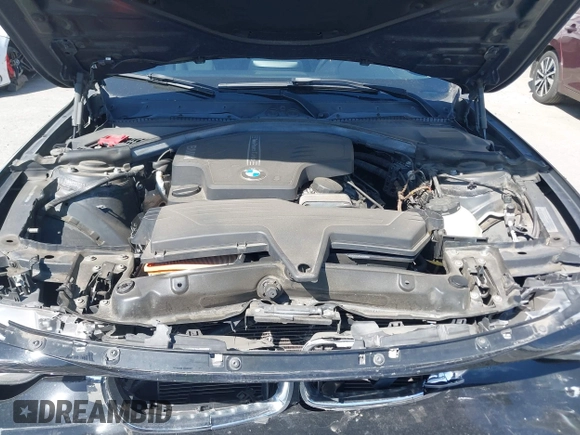 2013 BMW 3 Series 328i with VIN WBA3C1C59DF443846, listed as a IAAI auction lot 41932475 with 88,721 mi miles. Bid and sale history available at carsss.com. Image 10.
