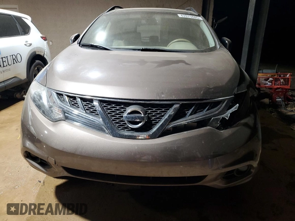 2013 Nissan Murano SL z VIN JN8AZ1MU9DW206888, wystawiony jako Copart lot #43975885 z przebiegiem 127 661 mil mil oraz Szkoda całkowita • Salvage title. Historia ofert i sprzedaży dostępna na DreamBid. Obrazek 5.