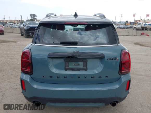 2024 MINI Countryman Cooper S with VIN WMZ53BR06R3S30777, listed as a IAAI auction lot 41903400 with 8,300 mi miles and . Bid and sale history available at DreamBid. Image 16.