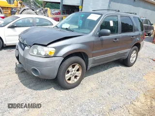 2006 Ford Escape XLT с VIN 1FMYU93106KB08157, выставлен на аукционе IAAI как лот 42471588 с пробегом Не указан миль и . История ставок и продаж доступна на DreamBid. Изображение 2.
