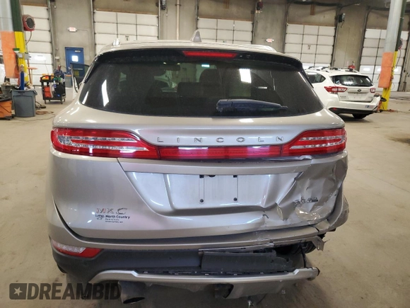 2015 Lincoln MKC with VIN 5LMCJ2A95FUJ45628, listed as a Copart auction lot 49174105 with 91,976 mi miles and Salvage Title. Bid and sale history available at carsss.com. Image 6.