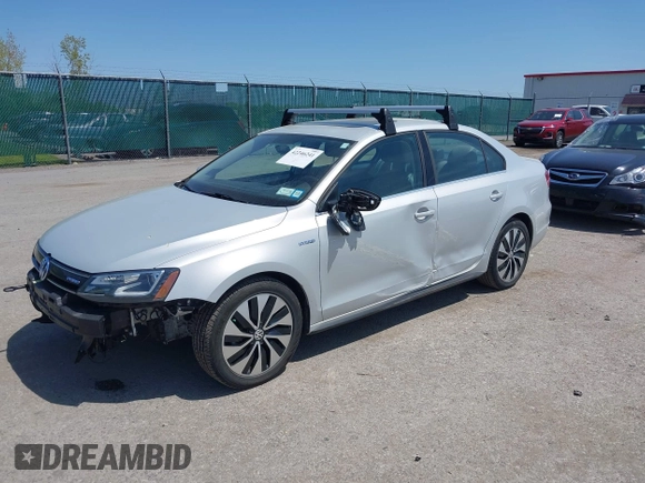 2013 Volkswagen Jetta Hybrid SE с VIN 3VW637AJXDM223583, выставлен на аукционе IAAI как лот 42246241 с пробегом 44 409 миль миль и . История ставок и продаж доступна на DreamBid. Изображение 2.