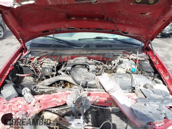 2000 Ford F-150 XL с VIN 1FTRX18W8YNB08110, выставлен на аукционе IAAI как лот 41701007 с пробегом 92 783 миль миль и . История ставок и продаж доступна на DreamBid. Изображение 10.