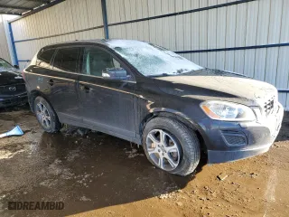 2013 Volvo XC60 T6 with VIN YV4902DZ5D2445725, listed as a Copart auction lot 41886585 with 96,094 mi miles and Salvage Title. Bid and sale history available at carsss.com. Image 4.