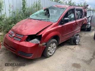 2008 Dodge Grand Caravan SE z VIN 2D8HN44H68R784277, wystawiony jako Copart lot #53087202 z przebiegiem Nie podano mil oraz Nie do naprawy. Historia ofert i sprzedaży dostępna na DreamBid. Obrazek 1.