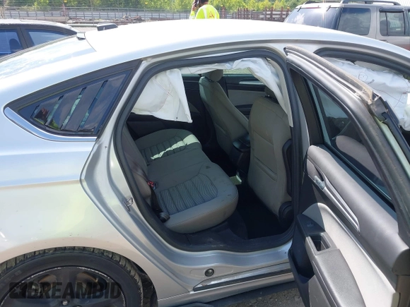 2016 Ford Fusion S with VIN 3FA6P0G75GR323372, listed as a IAAI auction lot 42816340 with 134,684 mi miles and . Bid and sale history available at DreamBid. Image 8.