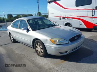 2006 Ford Taurus z VIN 1FAHP56U56A216490, wystawiony jako IAAI lot #41142565 z przebiegiem 189 796 mil mil oraz . Historia ofert i sprzedaży dostępna na DreamBid. Obrazek 1.