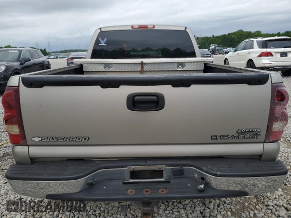 2003 Chevrolet Silverado 1500 with VIN 2GCEC19T931204708, listed as a Copart auction lot 55416945 with 201,166 mi miles and Salvage Title. Bid and sale history available at DreamBid. Image 6.