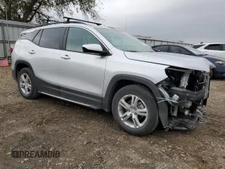 2022 GMC Terrain SLE z VIN 3GKALMEV6NL143864, wystawiony jako Copart lot #42640765 z przebiegiem 24 300 mil mil oraz Czysty tytuł • Clean title. Historia ofert i sprzedaży dostępna na DreamBid. Obrazek 4.