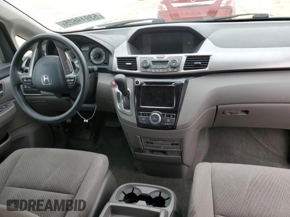 2016 Honda Odyssey SE with VIN 5FNRL5H33GB155907, listed as a Copart auction lot 53919625 with 119,198 mi miles and Salvage Title. Bid and sale history available at DreamBid. Image 8.