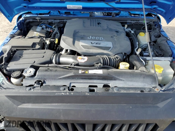 2015 Jeep Wrangler Unlimited Sport with VIN 1C4BJWDG1FL683558, listed as a Copart auction lot 59883545 with 107,267 mi miles and Salvage title. Bid and sale history available at DreamBid. Image 12.
