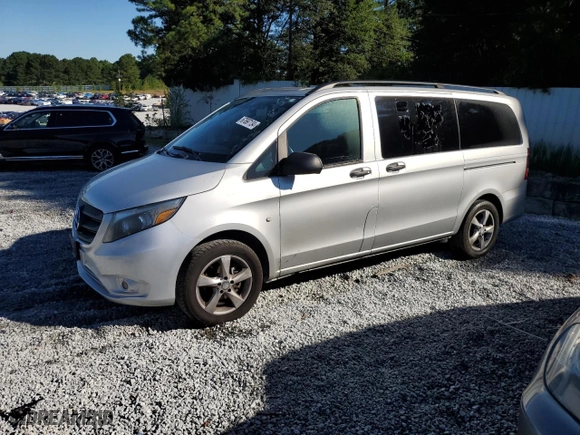 2016 Mercedes-Benz Metris Passenger Van with VIN WD4PG2EE6G3060650, listed as a Copart auction lot 67697134 with 161,410 mi miles and Clean Title. Bid and sale history available at carsss.com. Image 1.