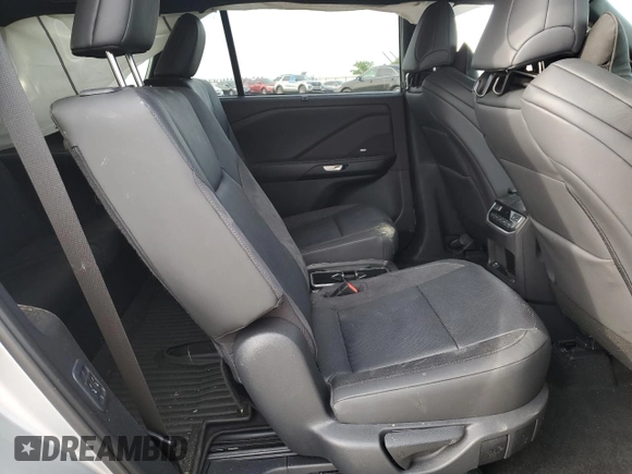2024 Lexus TX 500h F Sport Premium z VIN 5TDABAB63RS006651, wystawiony jako Copart lot #49922905 z przebiegiem 4 745 mil mil oraz Szkoda całkowita • Salvage title. Historia ofert i sprzedaży dostępna na DreamBid. Obrazek 11.