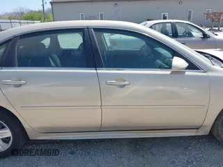 2009 Chevrolet Impala LS with VIN 2G1WB57K991318217, listed as a IAAI auction lot 42048724 with 259,771 mi miles and . Bid and sale history available at DreamBid. Image 13.