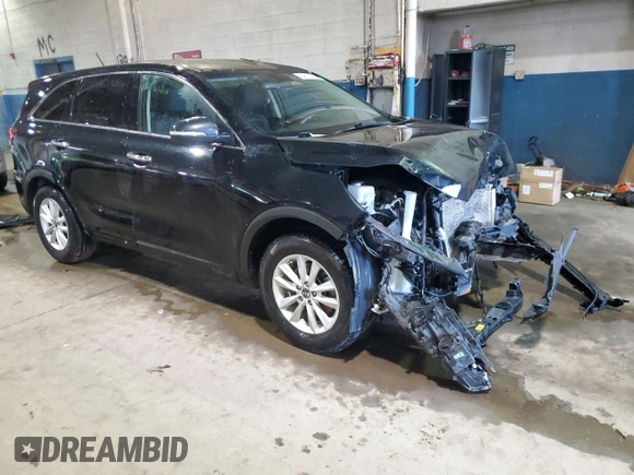 2019 Kia Sorento LX with VIN 5XYPG4A33KG592372, listed as a Copart auction lot 86431194 with 98,840 mi miles and Salvage Title. Bid and sale history available at carsss.com. Image 4.