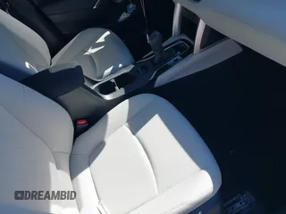 2023 Toyota Corolla Cross L z VIN 7MUAAAAG9PV071147, wystawiony jako IAAI lot #41849893 z przebiegiem 13 545 mil mil oraz . Historia ofert i sprzedaży dostępna na DreamBid. Obrazek 5.