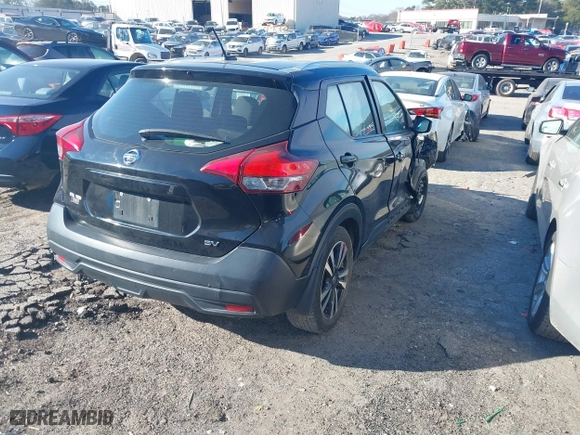 2018 Nissan Kicks SV with VIN 3N1CP5CU1JL524589, listed as a IAAI auction lot 41236428 with 116,487 mi miles. Bid and sale history available at carsss.com. Image 4.