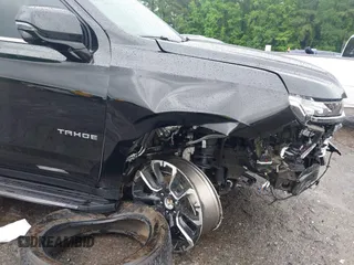 2023 Chevrolet Tahoe LT z VIN 1GNSKNKD5PR407387, wystawiony jako IAAI lot #42242283 z przebiegiem 23 781 mil mil oraz . Historia ofert i sprzedaży dostępna na DreamBid. Obrazek 6.