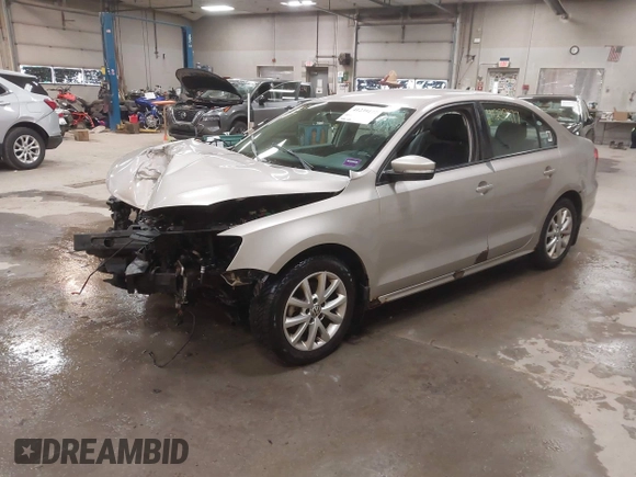2012 Volkswagen Jetta Sedan SE w/Convenience & Sunroof PZEV with VIN 3VWBP7AJ0CM128368, listed as a IAAI auction lot 41239177 with 332,125 mi miles. Bid and sale history available at carsss.com. Image 21.