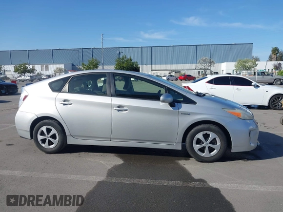 2013 Toyota Prius One with VIN JTDKN3DU2D5629177, listed as a IAAI auction lot 41921772 with 107,478 mi miles. Bid and sale history available at carsss.com. Image 13.