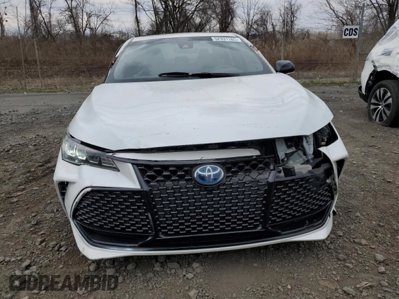 2022 Toyota Avalon Hybrid XSE Nightshade with VIN 4T1EA1AB4NU012141, listed as a Copart auction lot 52931185 with 68,494 mi miles and Salvage Title. Bid and sale history available at DreamBid. Image 5.