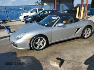 2008 Porsche Boxster S с VIN WP0CB29858U730308, выставлен на аукционе Copart как лот 74590884 с пробегом Не указан миль и Списание • Salvage title. История ставок и продаж доступна на DreamBid. Изображение 1.