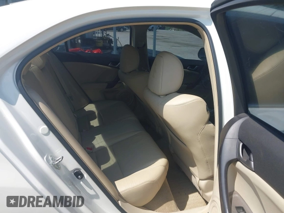 2009 Acura TSX с VIN JH4CU26629C018342, выставлен на аукционе IAAI как лот 42630067 с пробегом 180 271 миль миль и . История ставок и продаж доступна на DreamBid. Изображение 8.