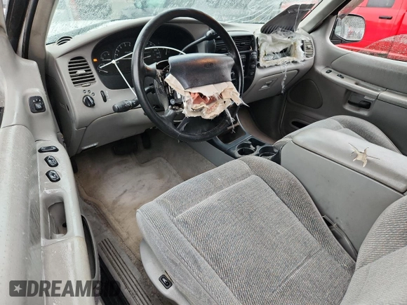 1997 Ford Explorer with VIN 1FMCU24E4VUA33730, listed as a Copart auction lot 62601625 with 100,600 mi miles and Clean title. Bid and sale history available at DreamBid. Image 8.