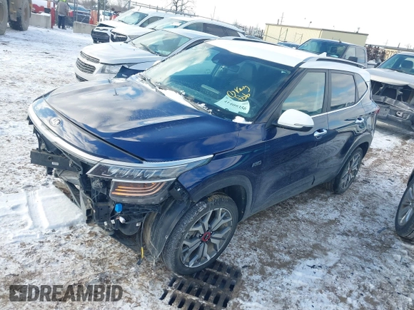 2021 Kia Seltos SX with VIN KNDETCA21M7185753, listed as a IAAI auction lot 41409356 with 68,430 mi miles. Bid and sale history available at carsss.com. Image 18.