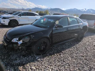 2013 Chevrolet Impala Police z VIN 2G1WD5E3XD1162414, wystawiony jako Copart lot #53910565 z przebiegiem 146 081 mil mil oraz Szkoda całkowita • Salvage title. Historia ofert i sprzedaży dostępna na DreamBid. Obrazek 1.