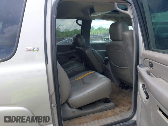 2005 Chevrolet Suburban Z71 with VIN 3GNFK16Z15G258117, listed as a IAAI auction lot 42178365 with 237,271 mi miles and . Bid and sale history available at DreamBid. Image 8.