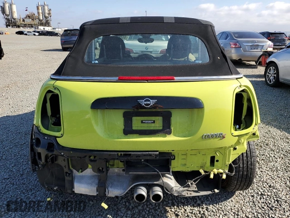 2022 MINI Convertible Cooper S с VIN WMW43DL03N3N79984, выставлен на аукционе Copart как лот 55783695 с пробегом 45 833 миль миль и Списание • Salvage title. История ставок и продаж доступна на DreamBid. Изображение 6.