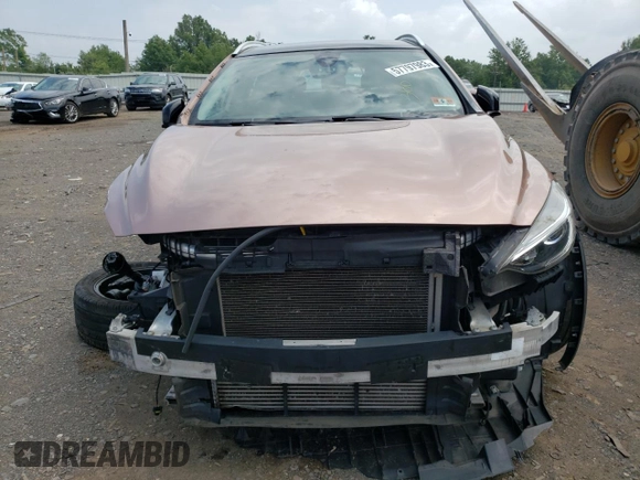 2018 Infiniti QX30 Premium with VIN SJKCH5CR0JA048801, listed as a Copart auction lot 57797983 with 70,092 mi miles. Bid and sale history available at carsss.com. Image 5.