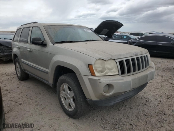 2007 Jeep Grand Cherokee Laredo with VIN 1J8GR48K67C565209, listed as a Copart auction lot 48828505 with 0 mi miles and Clean Title. Bid and sale history available at carsss.com. Image 4.