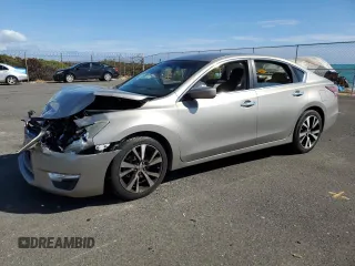 2014 Nissan Altima 2.5 S with VIN 1N4AL3AP0EN215130, listed as a Copart auction lot 87897835 with 85,339 mi miles and Salvage Title. Bid and sale history available at carsss.com. Image 1.