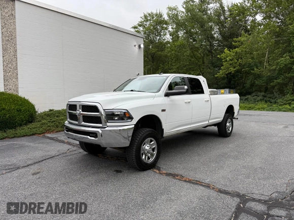 2016 Ram 2500 SLT with VIN 3C6UR5JJ7GG354431, listed as a Copart auction lot 64701725 with 270,516 mi miles and Clean title. Bid and sale history available at DreamBid. Image 2.