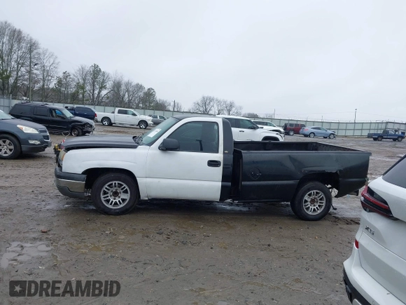 2004 Chevrolet Silverado 1500 Work Truck with VIN 1GCEC14X44Z335614, listed as a IAAI auction lot 41428046 with 201,735 mi miles. Bid and sale history available at carsss.com. Image 14.